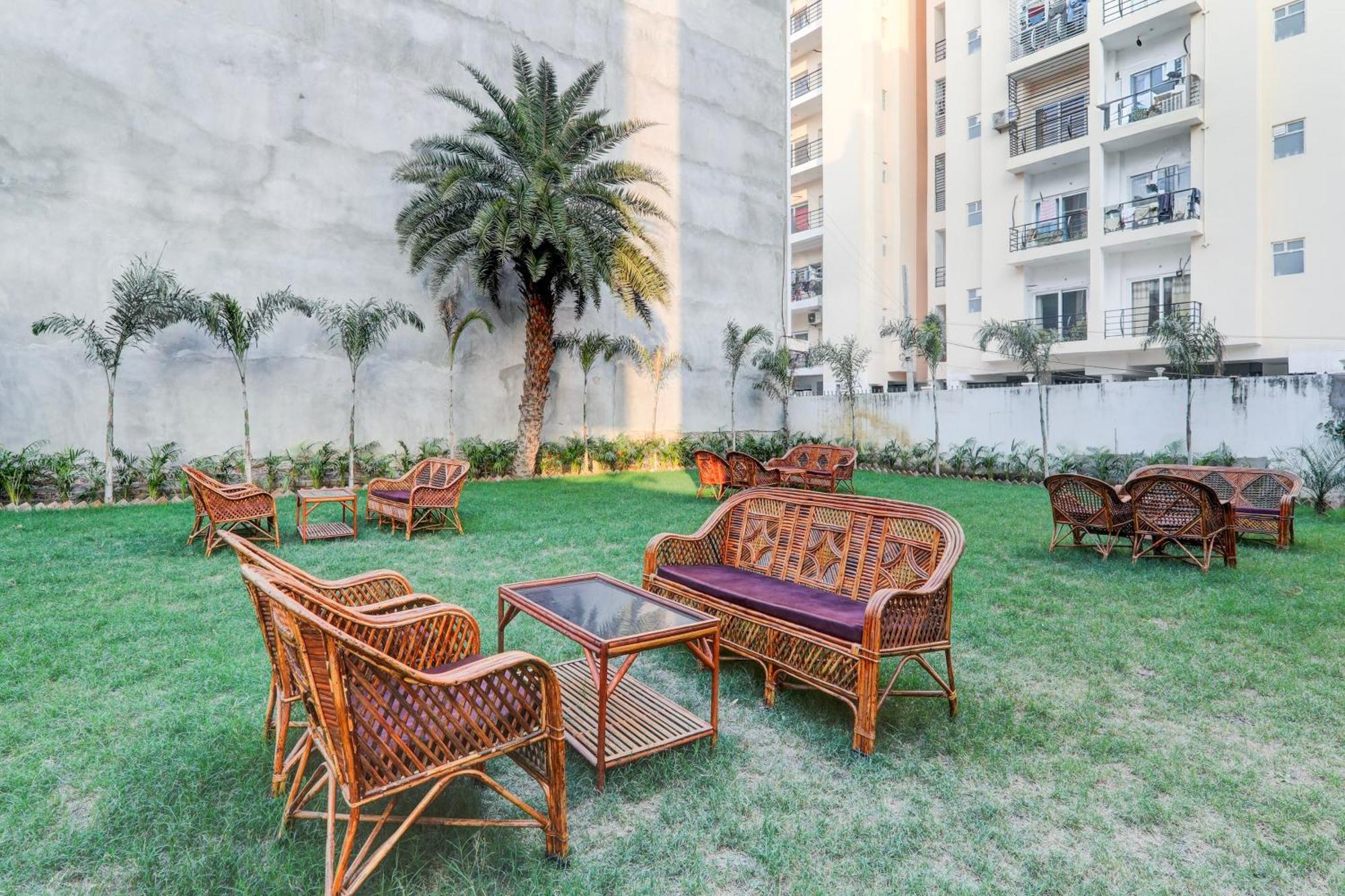 Super Hotel O Bbd Lucknow Formerly 7Th Heaven Chinhat 外观 照片